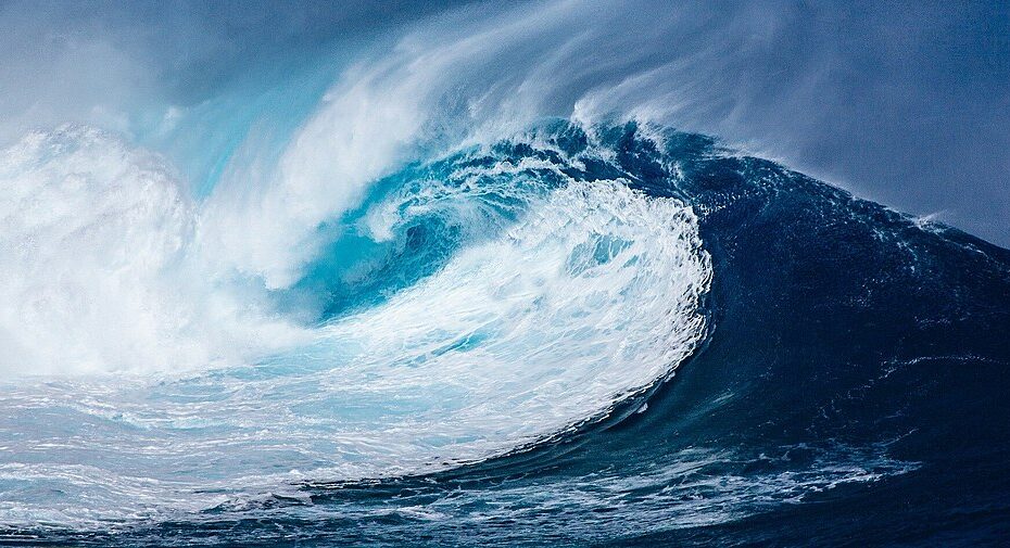 Giant_ocean_wave